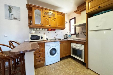 Apartment for sale in Alicante, Spain 2 bedrooms, 64 sq.m. No. 148973 - photo 8