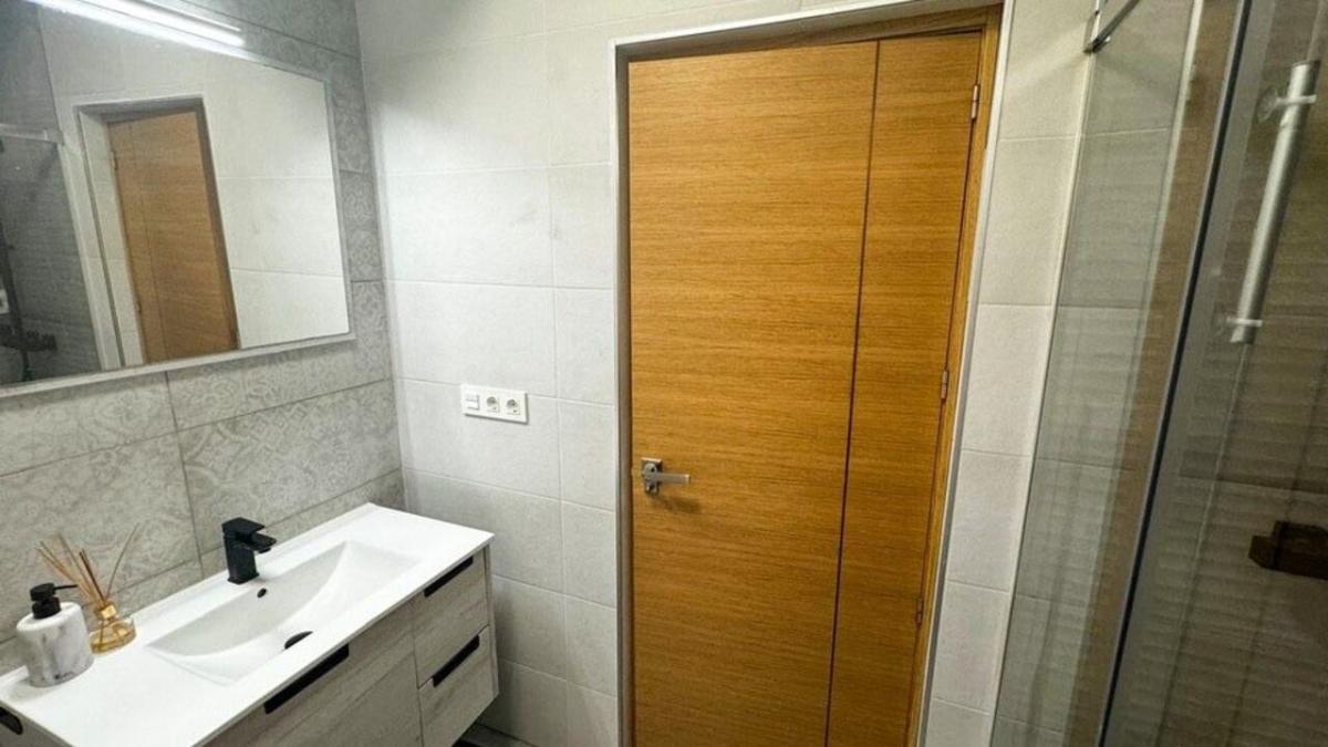 Villa in Algorfa, Alicante, Spain 5 bedrooms, 172 sq.m. No. 148975