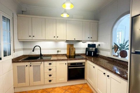 Huvila myytävänä Algorfa, Alicante, Espanja, 5 makuuhuonetta, 172 m2 No. 148975 - kuva 6