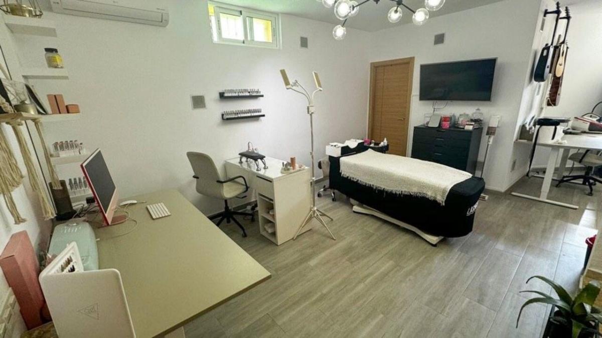 Villa in Algorfa, Alicante, Spain 5 bedrooms, 172 sq.m. No. 148975