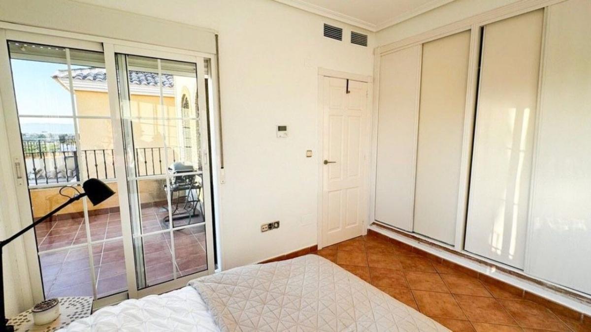 Villa in Algorfa, Alicante, Spain 5 bedrooms, 172 sq.m. No. 148975