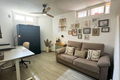 Huvila myytävänä Algorfa, Alicante, Espanja, 5 makuuhuonetta, 172 m2 No. 148975 - kuva 24