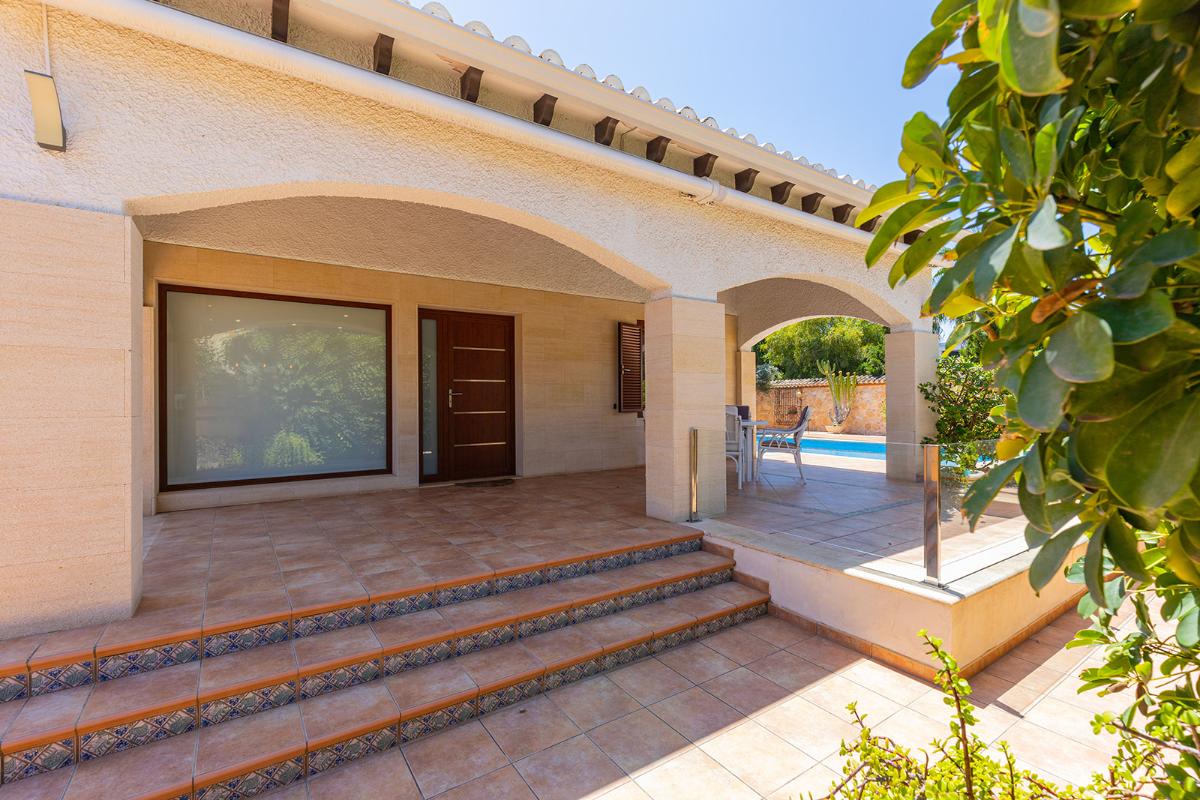 Villa a Orihuela, Alicante, Spagna 4 camere da letto, 168 mq. N° 148977