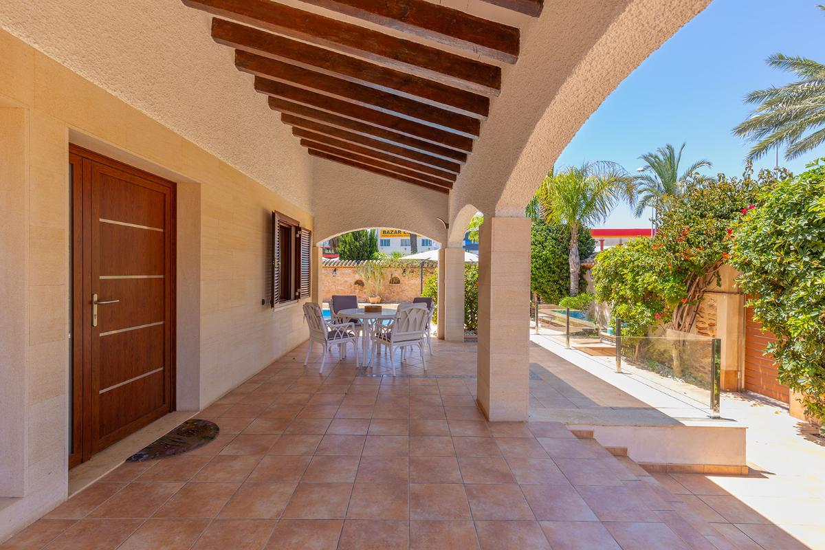 Villa a Orihuela, Alicante, Spagna 4 camere da letto, 168 mq. N° 148977