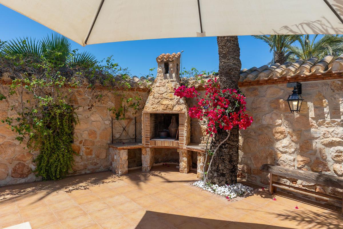 Villa a Orihuela, Alicante, Spagna 4 camere da letto, 168 mq. N° 148977