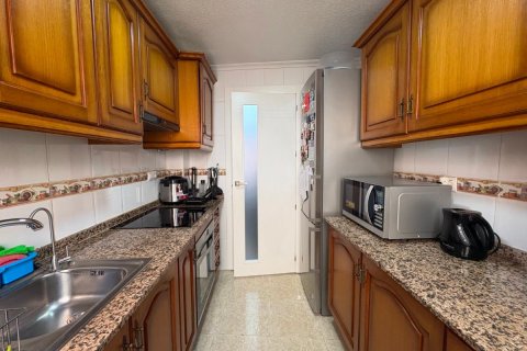 Apartment à vendre à Torrevieja, Alicante, Espagne, 4 chambres, 115 m2 No. 148972 - photo 5