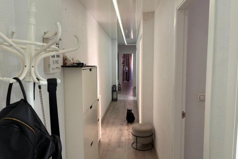 Apartment à vendre à Torrevieja, Alicante, Espagne, 4 chambres, 115 m2 No. 148972 - photo 18