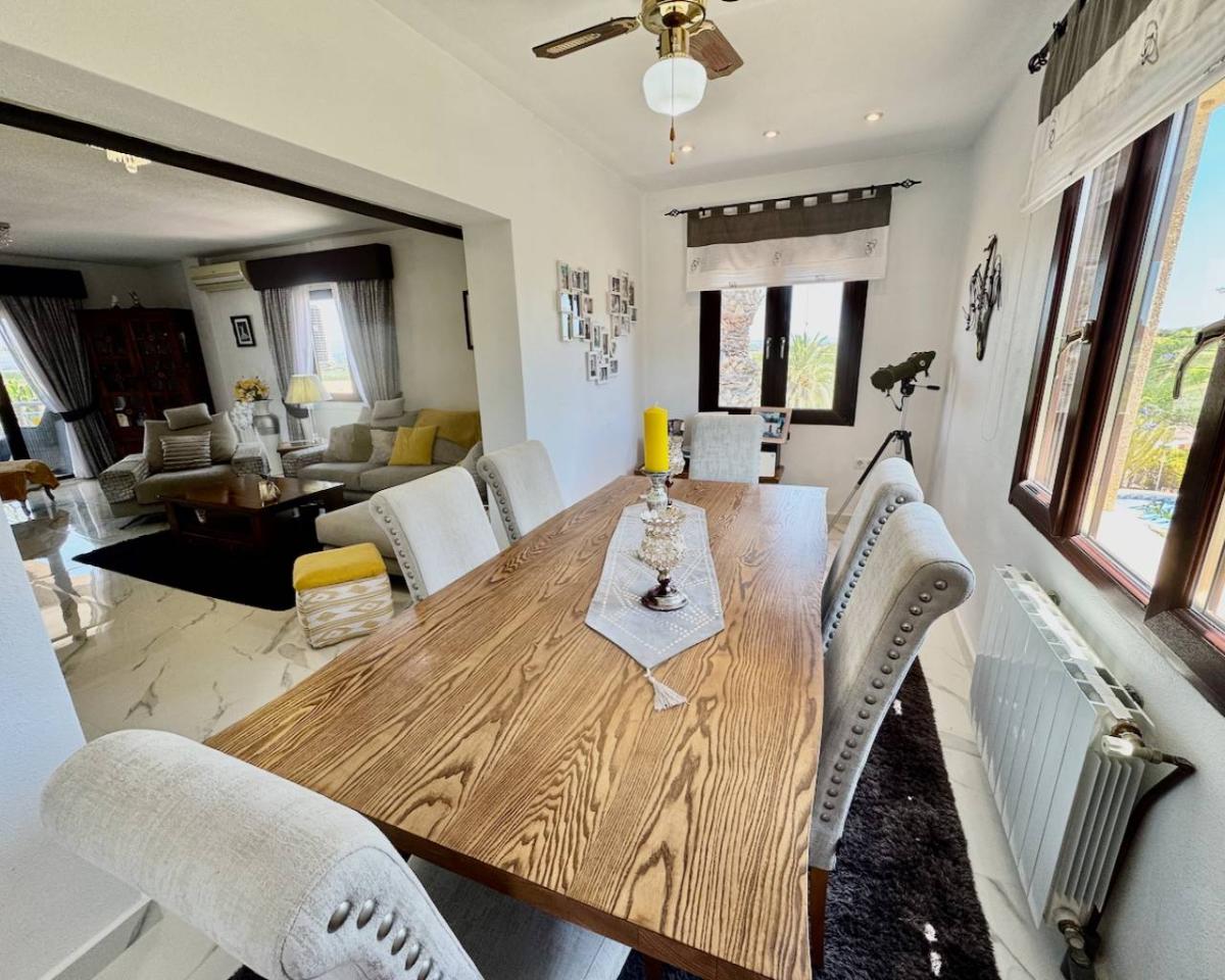 Villa à Algorfa, Alicante, Espagne 5 chambres, 375 m2 No. 148974