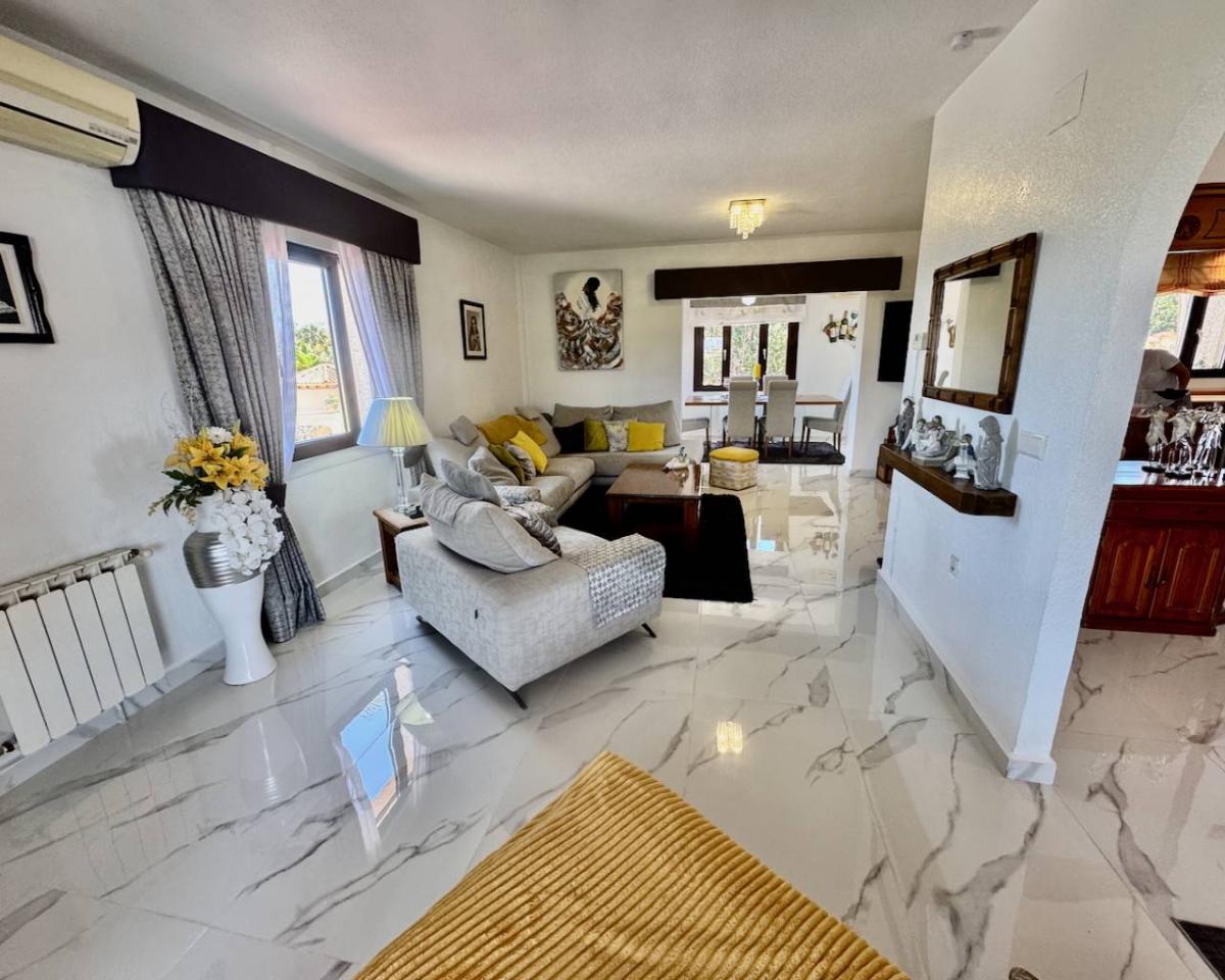 Villa à Algorfa, Alicante, Espagne 5 chambres, 375 m2 No. 148974