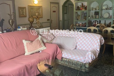 House for sale in Rafal, Alicante, Spain 6 bedrooms, 284 sq.m. No. 148976 - photo 10