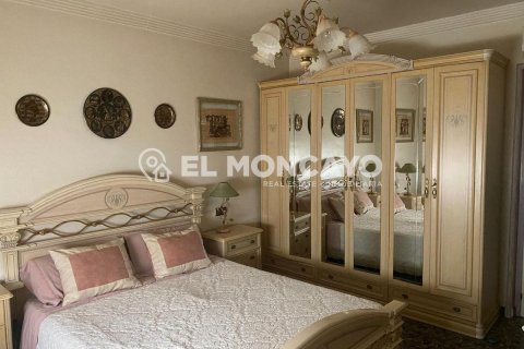 House for sale in Rafal, Alicante, Spain 6 bedrooms, 284 sq.m. No. 148976 - photo 19
