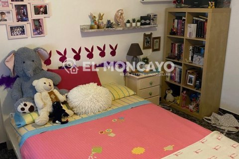 House for sale in Rafal, Alicante, Spain 6 bedrooms, 284 sq.m. No. 148976 - photo 16