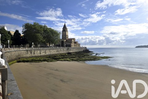 Apartment for sale in Gijon, Asturias, Spain 1 bedroom, 61 sq.m. No. 172412 - photo 30