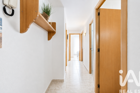 Apartment for sale in Vandellòs i l'Hospitalet de l'Infant, Tarragona, Spain 2 bedrooms, 70 sq.m. No. 172411 - photo 2