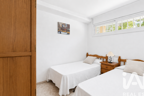 Apartment for sale in Vandellòs i l'Hospitalet de l'Infant, Tarragona, Spain 2 bedrooms, 70 sq.m. No. 172411 - photo 4