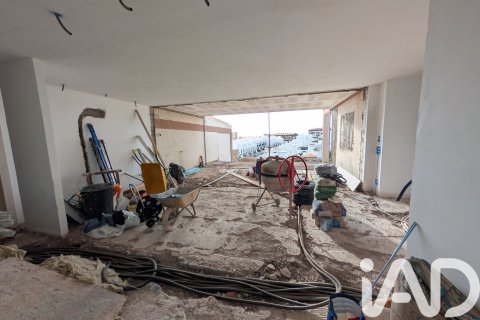 Talo myytävänä Adeje, Tenerife, Espanja, 3 makuuhuonetta, 211 m2 No. 172410 - kuva 18