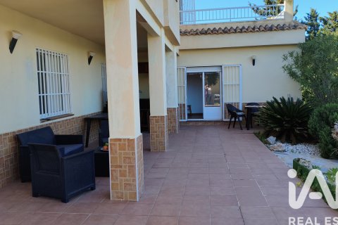 Dzīvoklis pārdošanā Torrevieja, Alicante, Spānijā 4 istabas, 274 m2 Nr. 172408 - attēls 24
