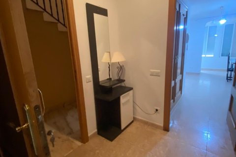 Commercial property for sale in Corbera d'Ebre, Tarragona, Spain 275 sq.m. No. 172414 - photo 5