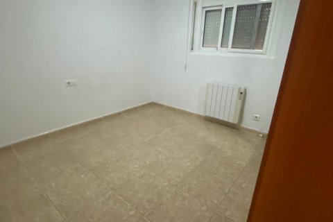 Commercial property for sale in Corbera d'Ebre, Tarragona, Spain 275 sq.m. No. 172414 - photo 8
