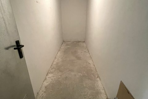 Продажа квартиры в Сан Андрес дель Рабанедо, Леон, Испания 1 спальня, 87м2 №184794 - фото 26