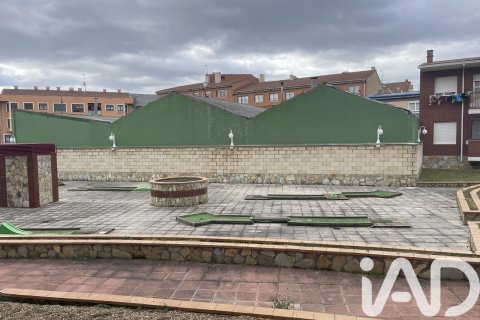Продажа квартиры в Сан Андрес дель Рабанедо, Леон, Испания 1 спальня, 87м2 №184794 - фото 6