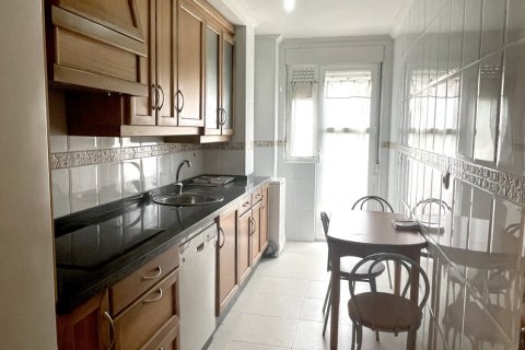 Продажа квартиры в Сан Андрес дель Рабанедо, Леон, Испания 1 спальня, 87м2 №184794 - фото 19