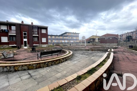 Продажа квартиры в Сан Андрес дель Рабанедо, Леон, Испания 1 спальня, 87м2 №184794 - фото 22