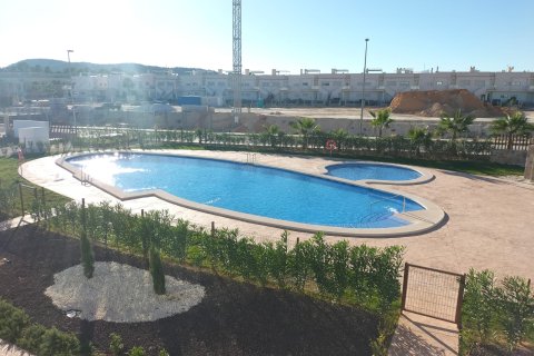 Bungalow for sale Alicante, Spain 2 bedrooms, 77 sq.m. No. 135814 - photo 9