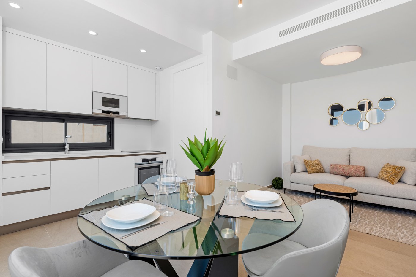 Villa en Dehesa De Campoamor, Alicante, España 3 dormitorios, 242 m2 No. 182234