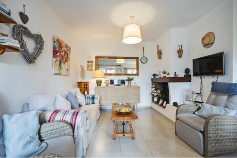 Wohnung zum Verkauf in Es Castell, Menorca, Spanien 3 Schlafzimmer, 72 m2 Nr. 167254 - Foto 4