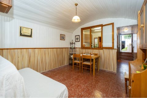 Casa adosada en venta en Ferreries, Menorca, España 4 dormitorios, 175 m2 No. 133223 - foto 4
