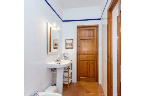 House à vendre Es Mercadal, Menorca, Espagne, 4 chambres, 230 m2 No. 133222 - photo 8
