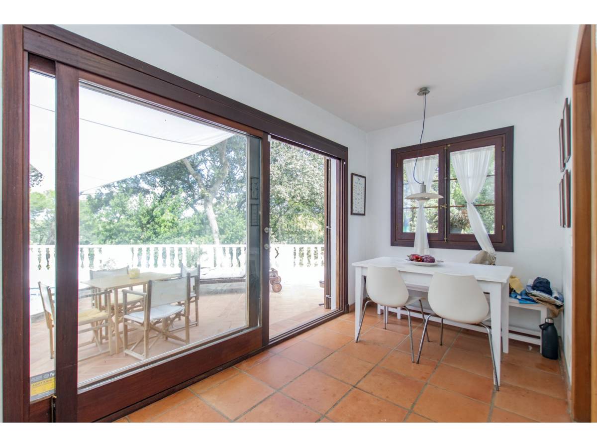 Hus i Es Mercadal, Menorca, Spanien 4 sovrum, 230 kvm. Nr. 133222