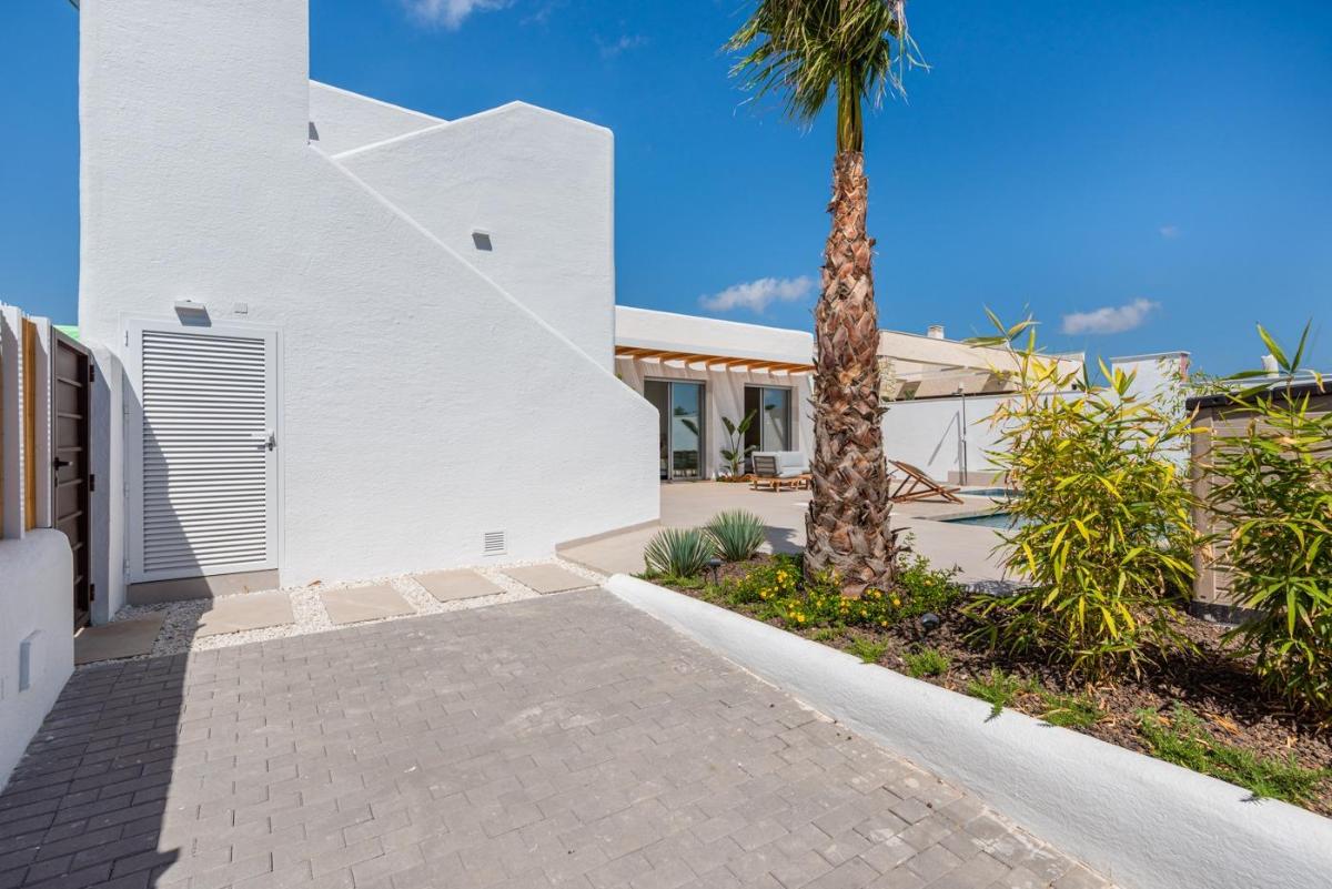 Huvila Benijofar, Alicante, Espanja 3 makuuhuonetta, 225 m2 No. 97263