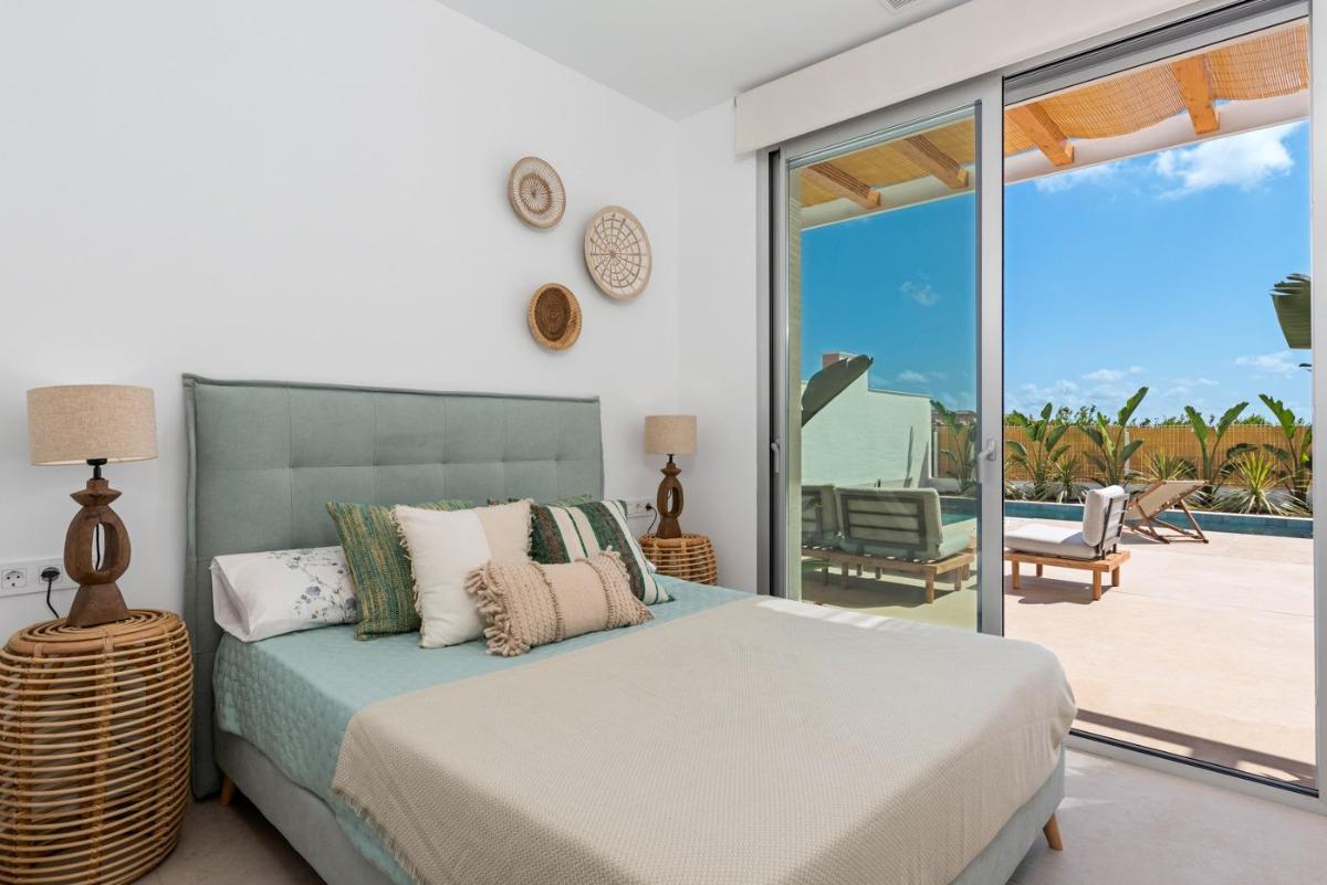 Huvila Benijofar, Alicante, Espanja 3 makuuhuonetta, 225 m2 No. 97263