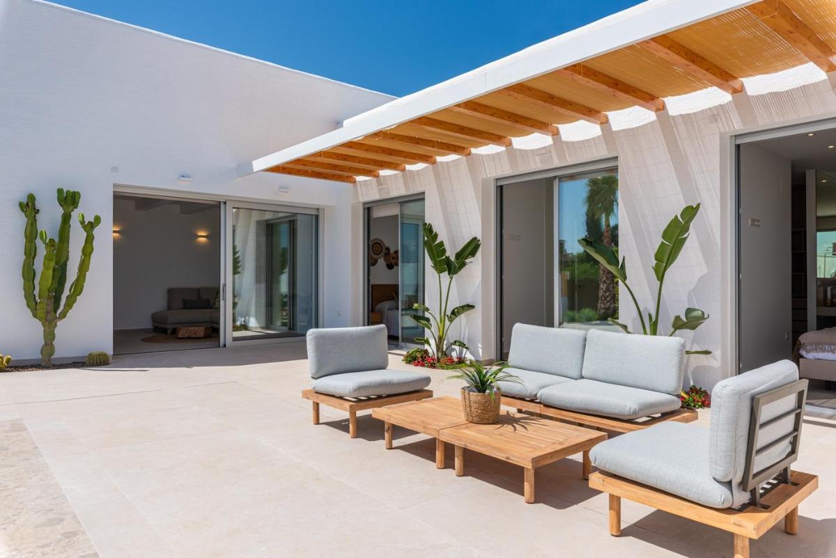 Huvila Benijofar, Alicante, Espanja 3 makuuhuonetta, 225 m2 No. 97263