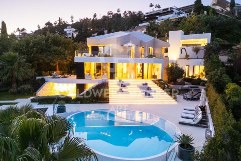 Villa for sale in Benahavis, Malaga, Spain 5 bedrooms, 555 sq.m. No. 158758 - photo 29