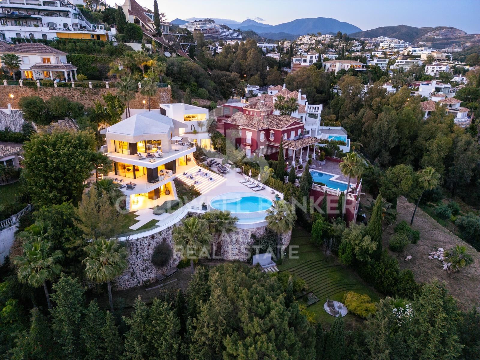 Huvila Benahavis, Malaga, Espanja 5 makuuhuonetta, 555 m2 No. 158758