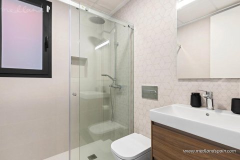 Villa in vendita a Guardamar del Segura, Alicante, Spagna 4 camere da letto, 171 mq. N° 142835 - foto 5