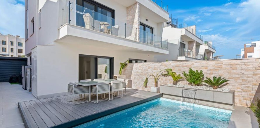 Villa a Guardamar del Segura, Alicante, Spagna 4 camere da letto, 171 mq. N° 142835