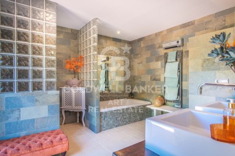 Huvila myytävänä Estepona, Malaga, Espanja, 3 makuuhuonetta, 200 m2 No. 158201 - kuva 9