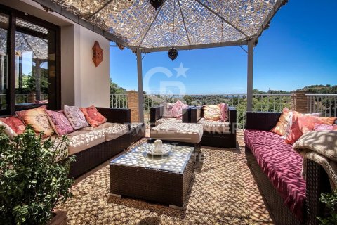 Huvila myytävänä Estepona, Malaga, Espanja, 3 makuuhuonetta, 200 m2 No. 158201 - kuva 5