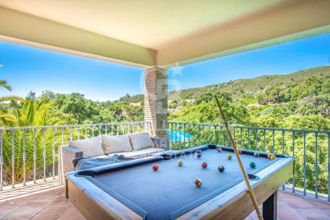 Huvila myytävänä Estepona, Malaga, Espanja, 3 makuuhuonetta, 200 m2 No. 158201 - kuva 12