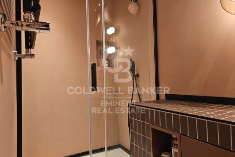 Apartment à vendre à Barcelona, Espagne, 2 chambres, 71 m2 No. 158197 - photo 16