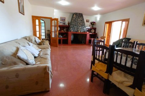 Apartment for sale Mutxamel, Alicante, Spain 5 bedrooms, 530 sq.m. No. 116665 - photo 15