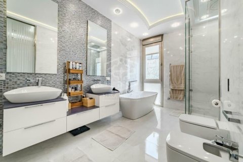 Villa à vendre à Adeje, Tenerife, Espagne, 5 chambres, 450 m2 No. 147620 - photo 15