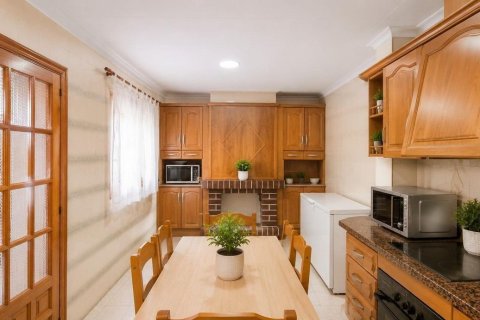 Продажа виллы в Эль Кампельо, Аликанте, Испания 4 спальни, 112м2 №194834 - фото 5