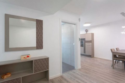 Apartment for sale in El Campello, Alicante, Spain 3 bedrooms, 148 sq.m. No. 194831 - photo 15