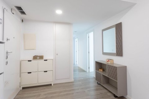 Apartment for sale in El Campello, Alicante, Spain 3 bedrooms, 148 sq.m. No. 194831 - photo 21