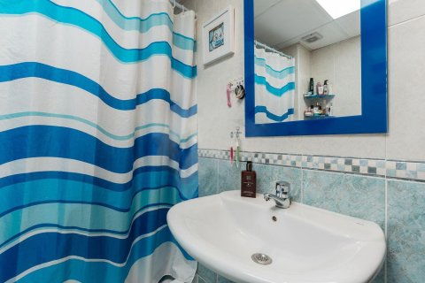 Apartment for sale in El Campello, Alicante, Spain 3 bedrooms, 113 sq.m. No. 194830 - photo 14